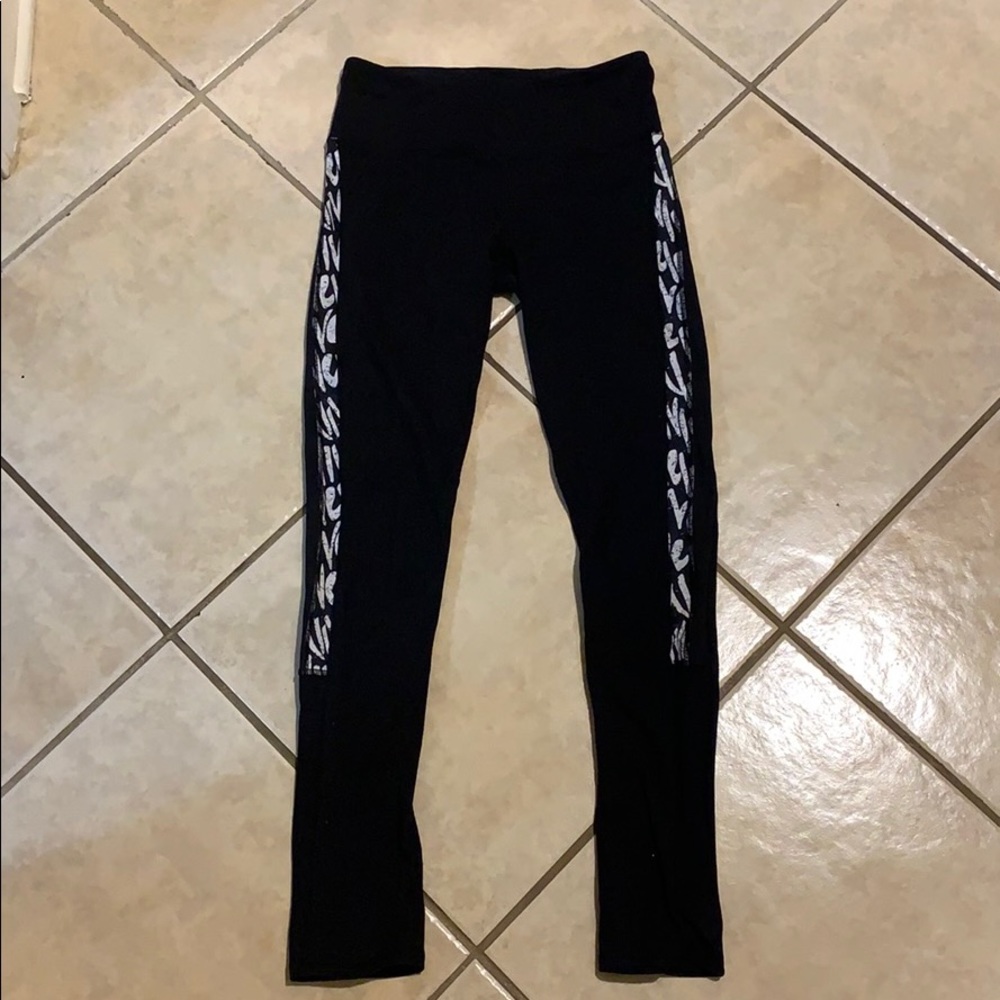 Black Ivivva Leggings